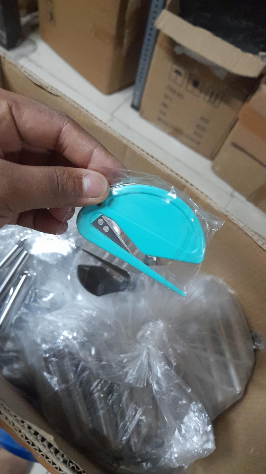 Wrapping Paper Roll Cutter